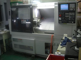 TAKISAWA CNC旋盤 TCN-2500L6